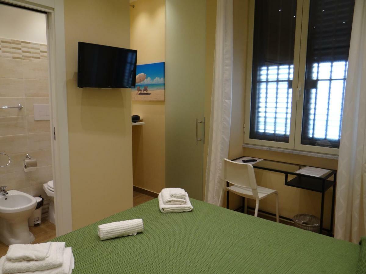 Montecarlo Palace Bed & Breakfast Palermo Ngoại thất bức ảnh