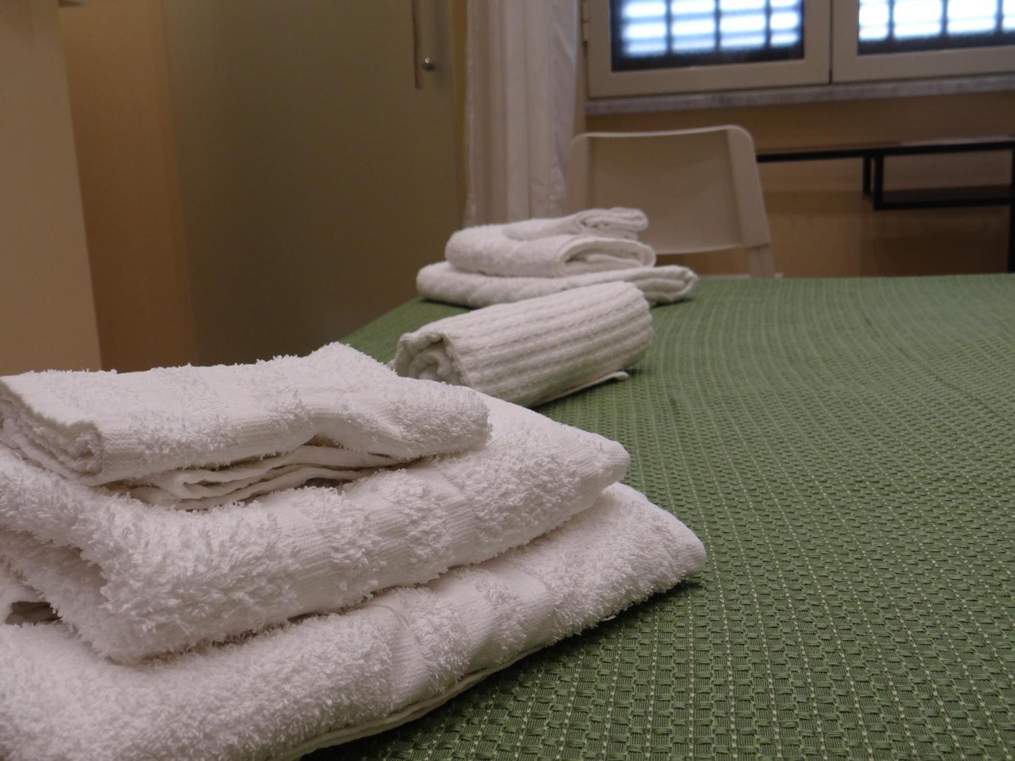 Montecarlo Palace Bed & Breakfast Palermo Ngoại thất bức ảnh